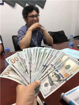 韓國戶到我司考察  冷熱沖擊試驗箱  并現(xiàn)場交易